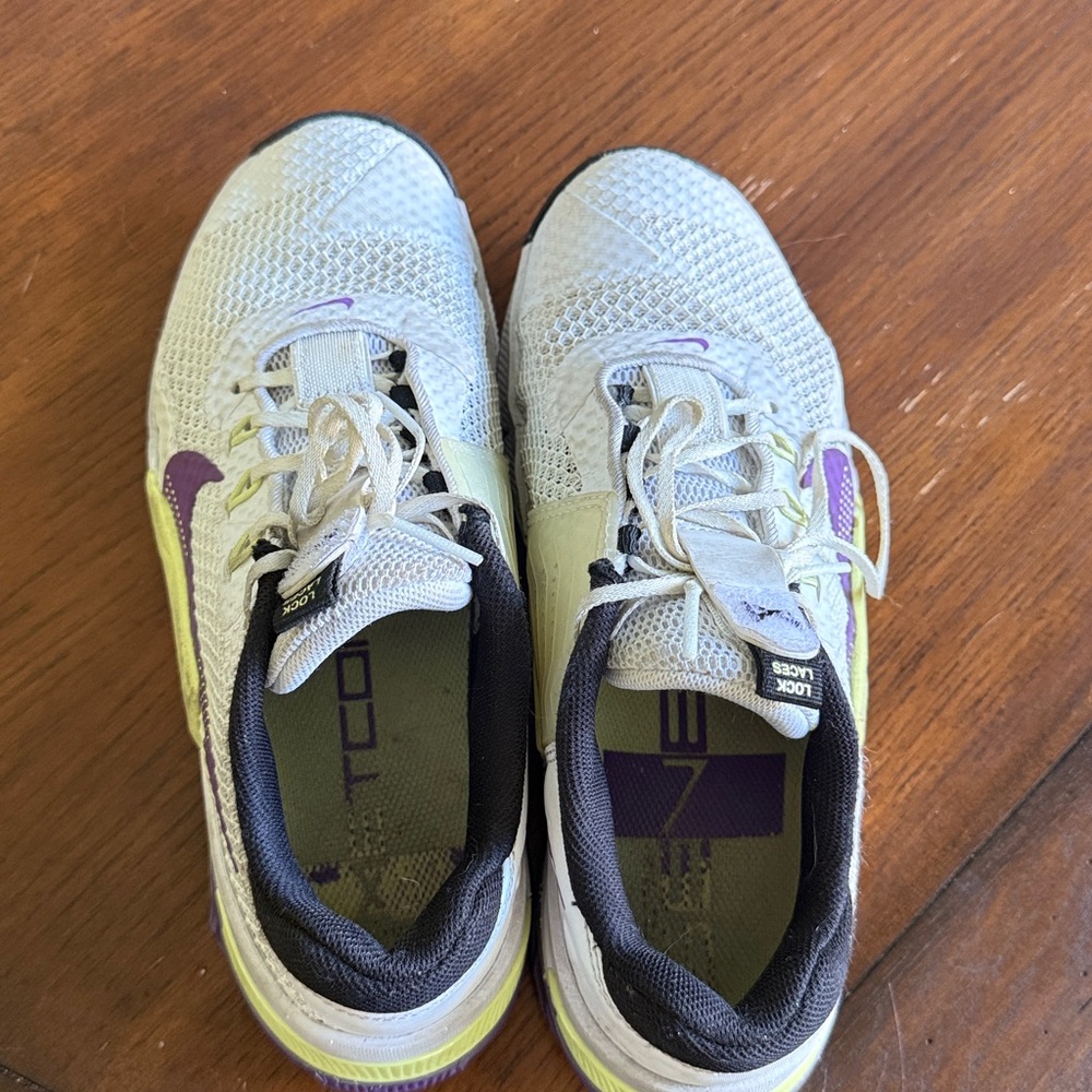 Nike White and Purple Athletic Sneakers